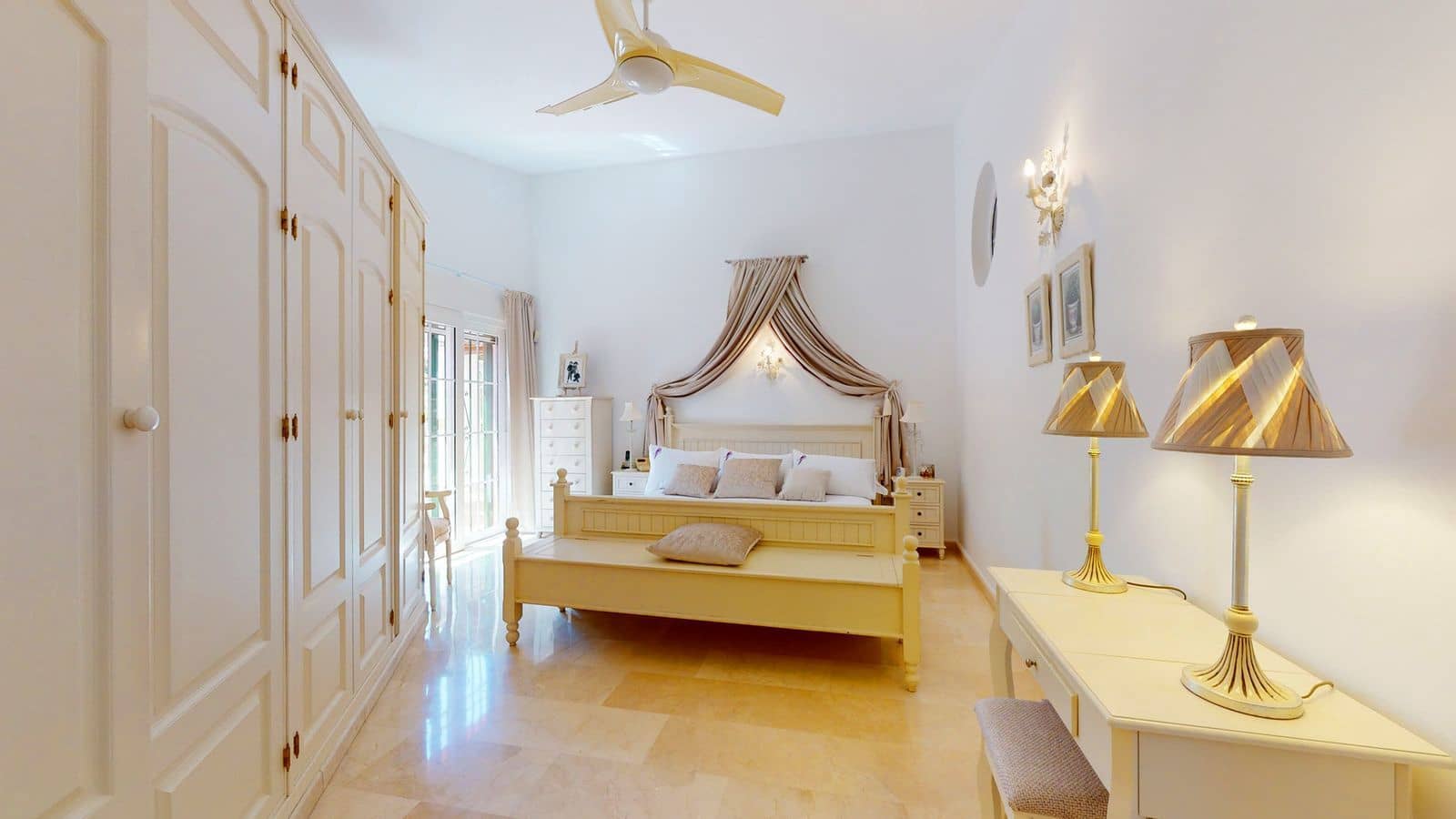 4 chambre Villa/Maison à vendre à Mijas avec piscine garage - 895 000 € (Ref: 6971178)