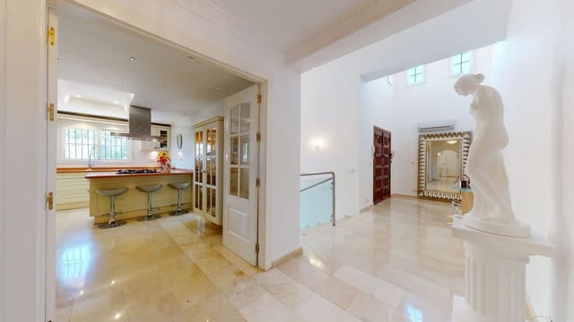 4 chambre Villa/Maison à vendre à Mijas avec piscine garage - 895 000 € (Ref: 6971178)