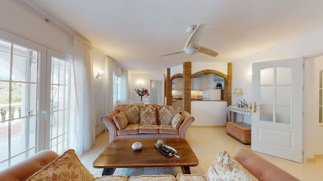 4 chambre Villa/Maison à vendre à Mijas avec piscine garage - 895 000 € (Ref: 6971178)