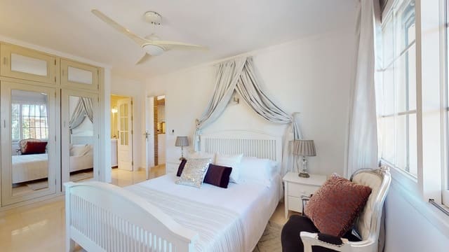 4 chambre Villa/Maison à vendre à Mijas avec piscine garage - 895 000 € (Ref: 6971178)