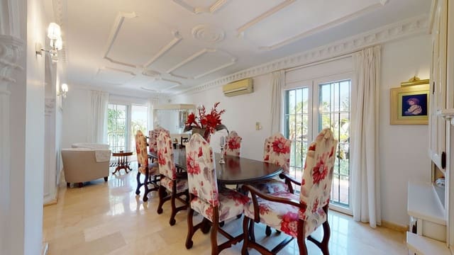 4 chambre Villa/Maison à vendre à Mijas avec piscine garage - 895 000 € (Ref: 6971178)