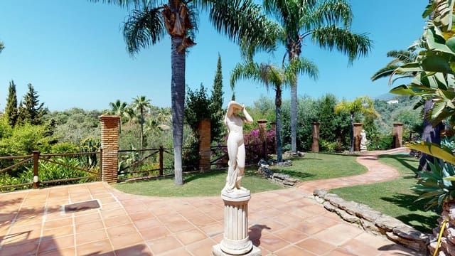 4 chambre Villa/Maison à vendre à Mijas avec piscine garage - 895 000 € (Ref: 6971178)