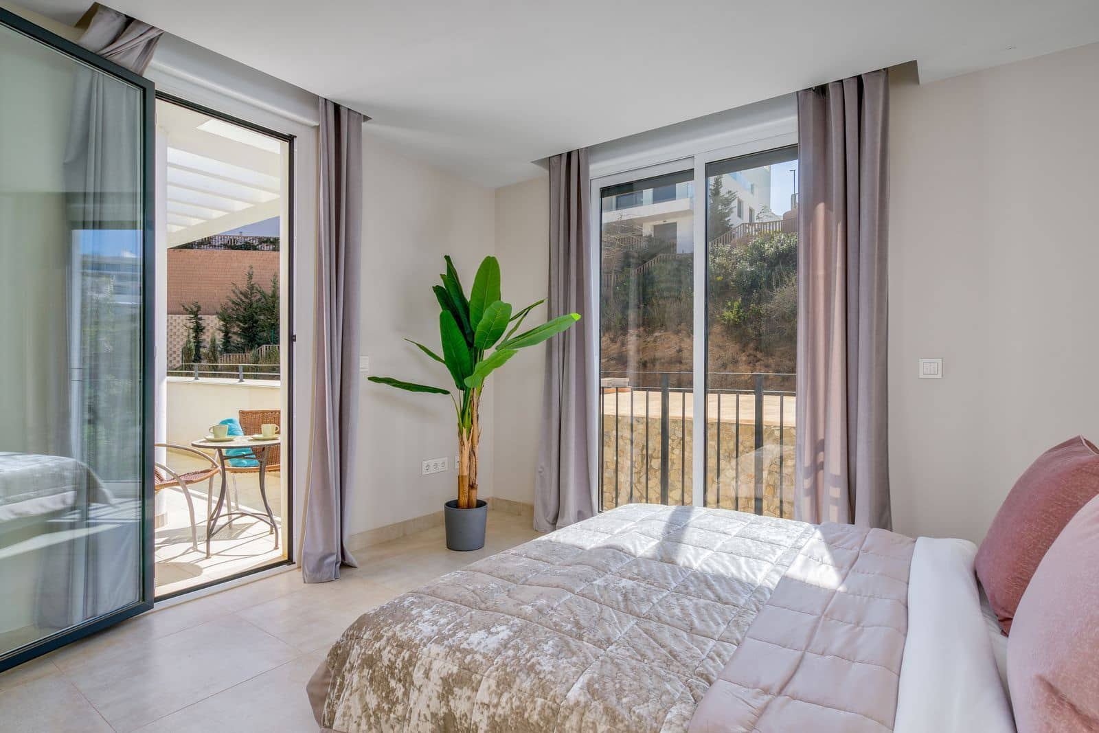 4 soveværelse Penthouse til salg i La Cala de Mijas med swimmingpool garage - € 785.000 (Ref: 7017585)