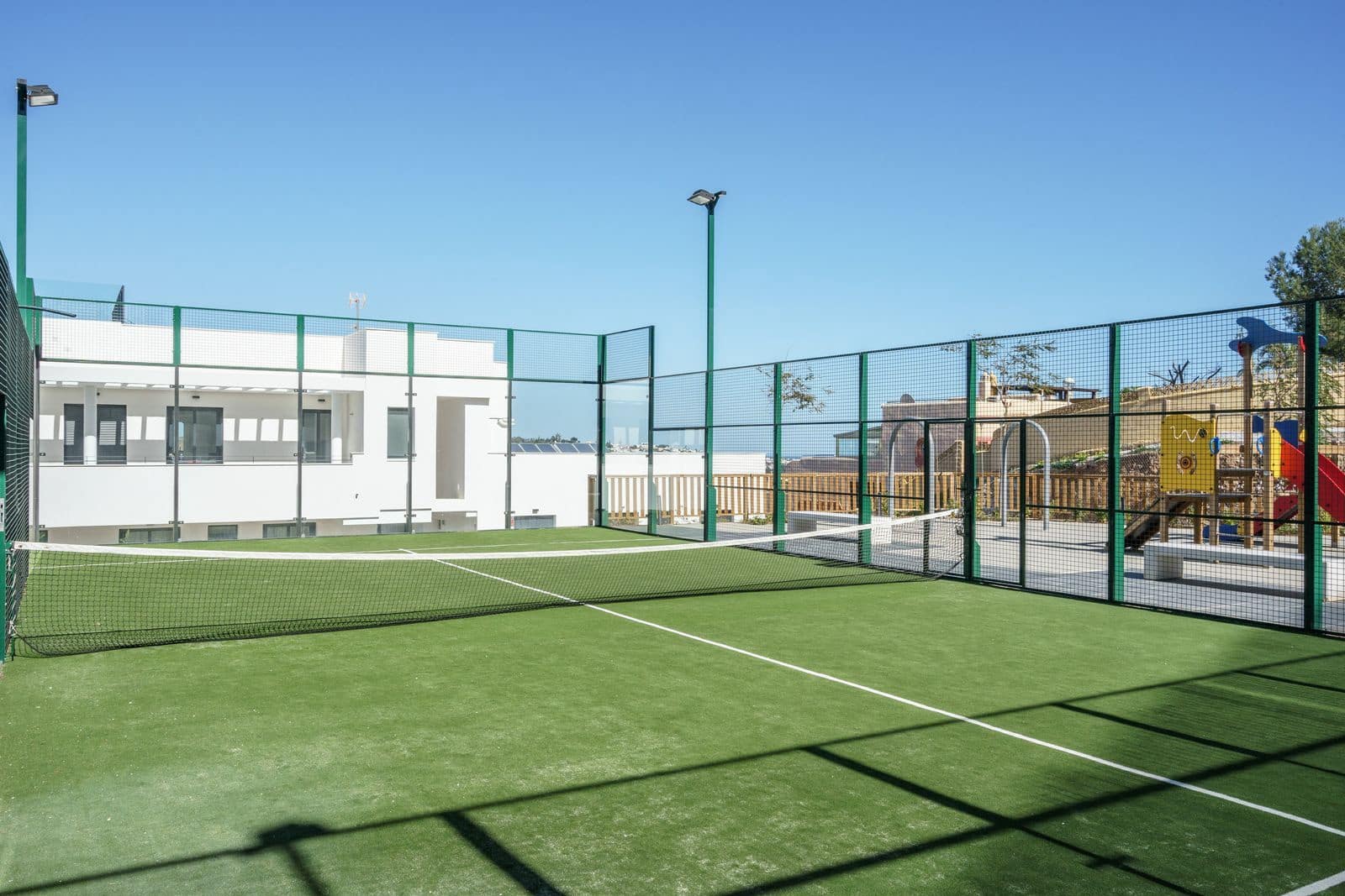 4 soveværelse Penthouse til salg i La Cala de Mijas med swimmingpool garage - € 785.000 (Ref: 7017585)