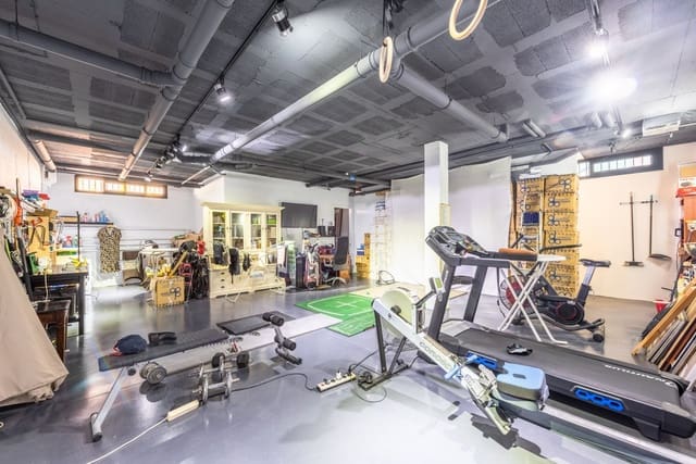 3 soveværelse Villa til salg i Río Real, Marbella med swimmingpool garage - € 1.300.000 (Ref: 7017586)