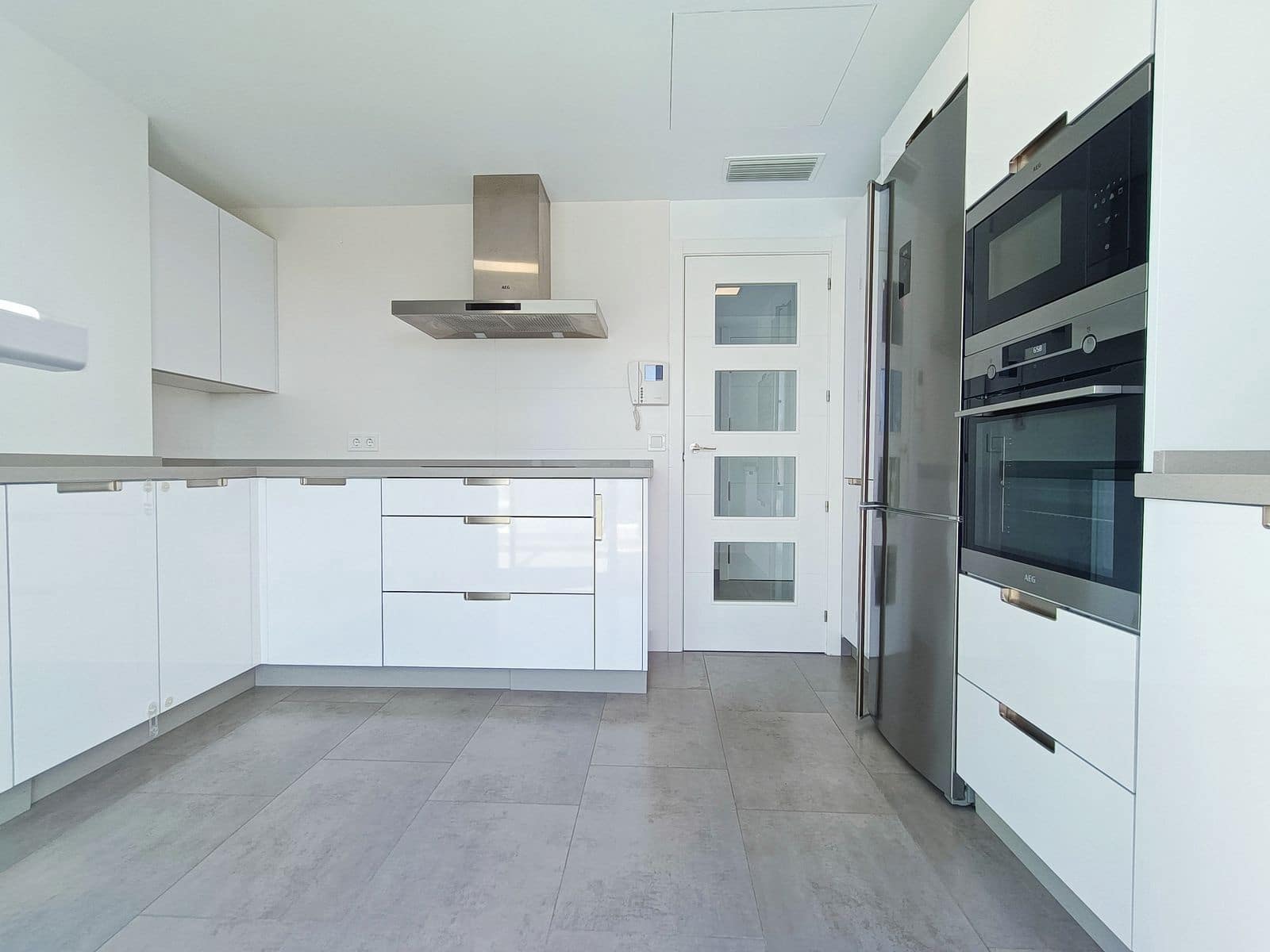 2 camera da letto Attico in vendita in Estepona con piscina garage - 590.000 € (Rif: 7032594)