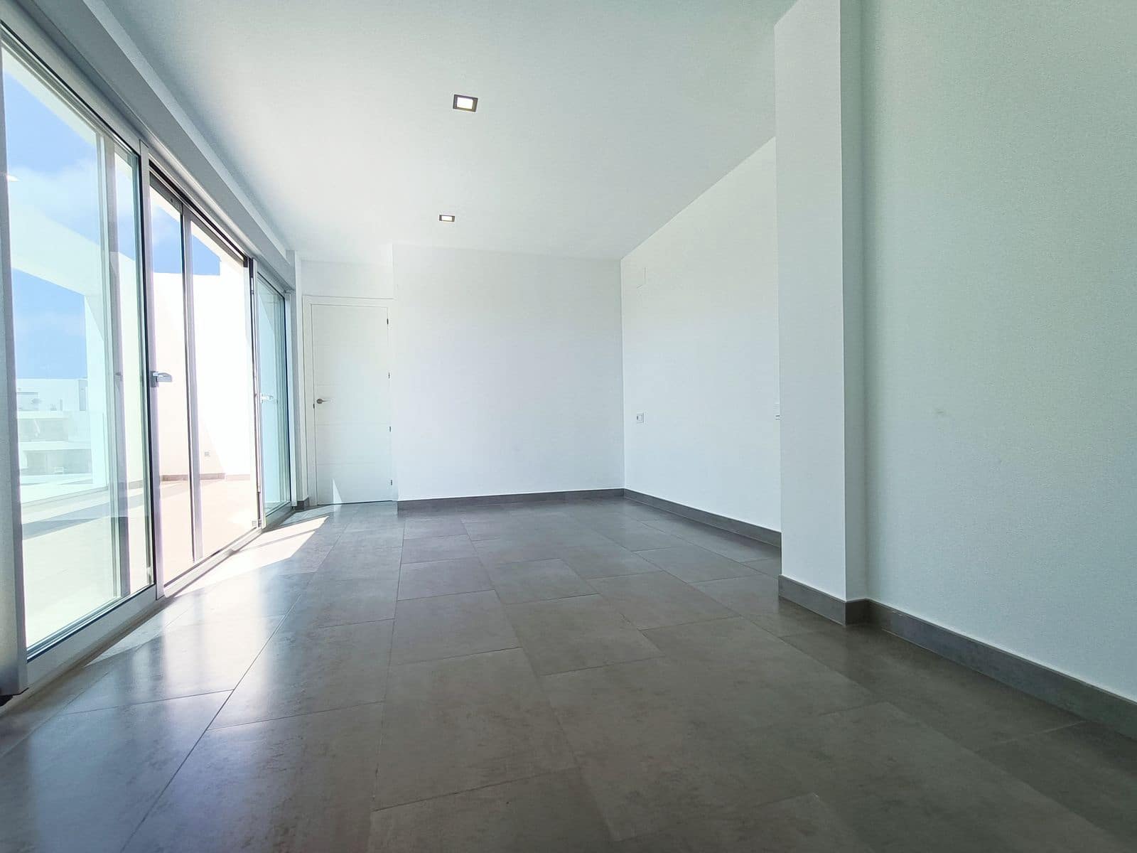 2 camera da letto Attico in vendita in Estepona con piscina garage - 590.000 € (Rif: 7032594)