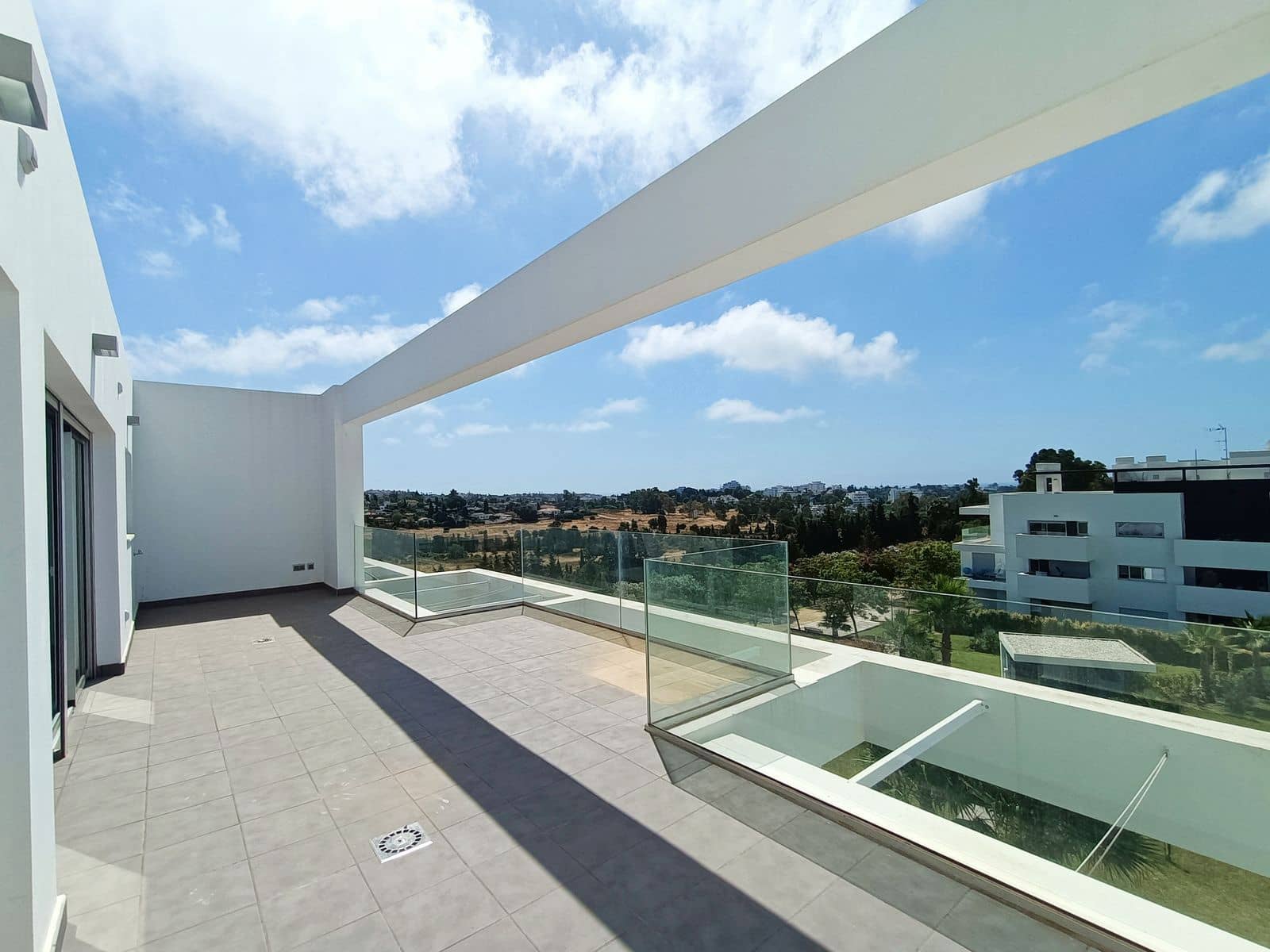 2 camera da letto Attico in vendita in Estepona con piscina garage - 590.000 € (Rif: 7032594)