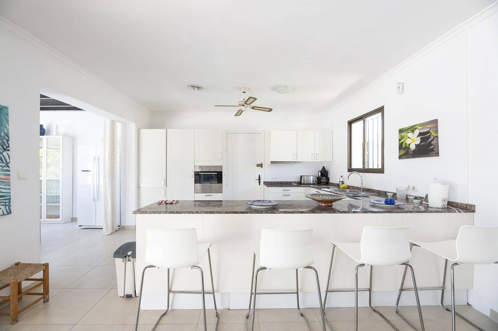 5 soveværelse Villa til salg i El Paraiso med swimmingpool garage - € 850.000 (Ref: 7055833)