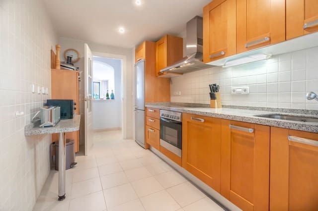 3 soveværelse Lejlighed til salg i La Atalaya, Villanueva de Algaidas med swimmingpool garage - € 525.000 (Ref: 7061194)