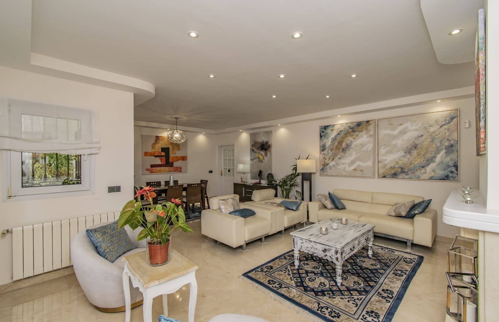 7 soverom Villa til salgs i Marbella med svømmebasseng garasje - € 1 750 000 (Ref: 7061197)