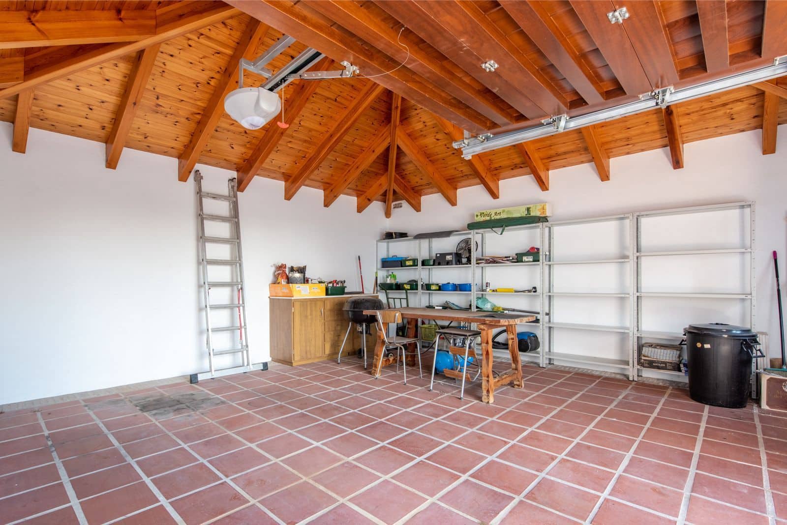 4 soveværelse Villa til salg i El Paraiso med swimmingpool garage - € 1.700.000 (Ref: 7070840)