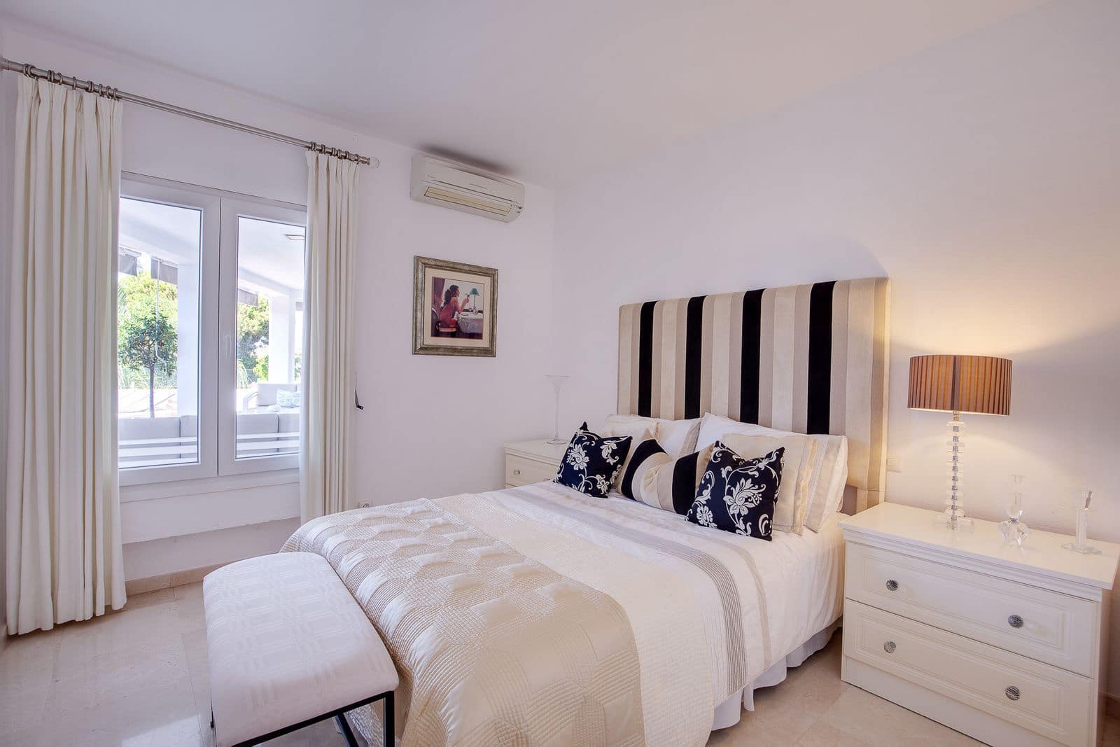 4 soverom Villa til salgs i Guadalmina med svømmebasseng garasje - € 2 100 000 (Ref: 7101418)