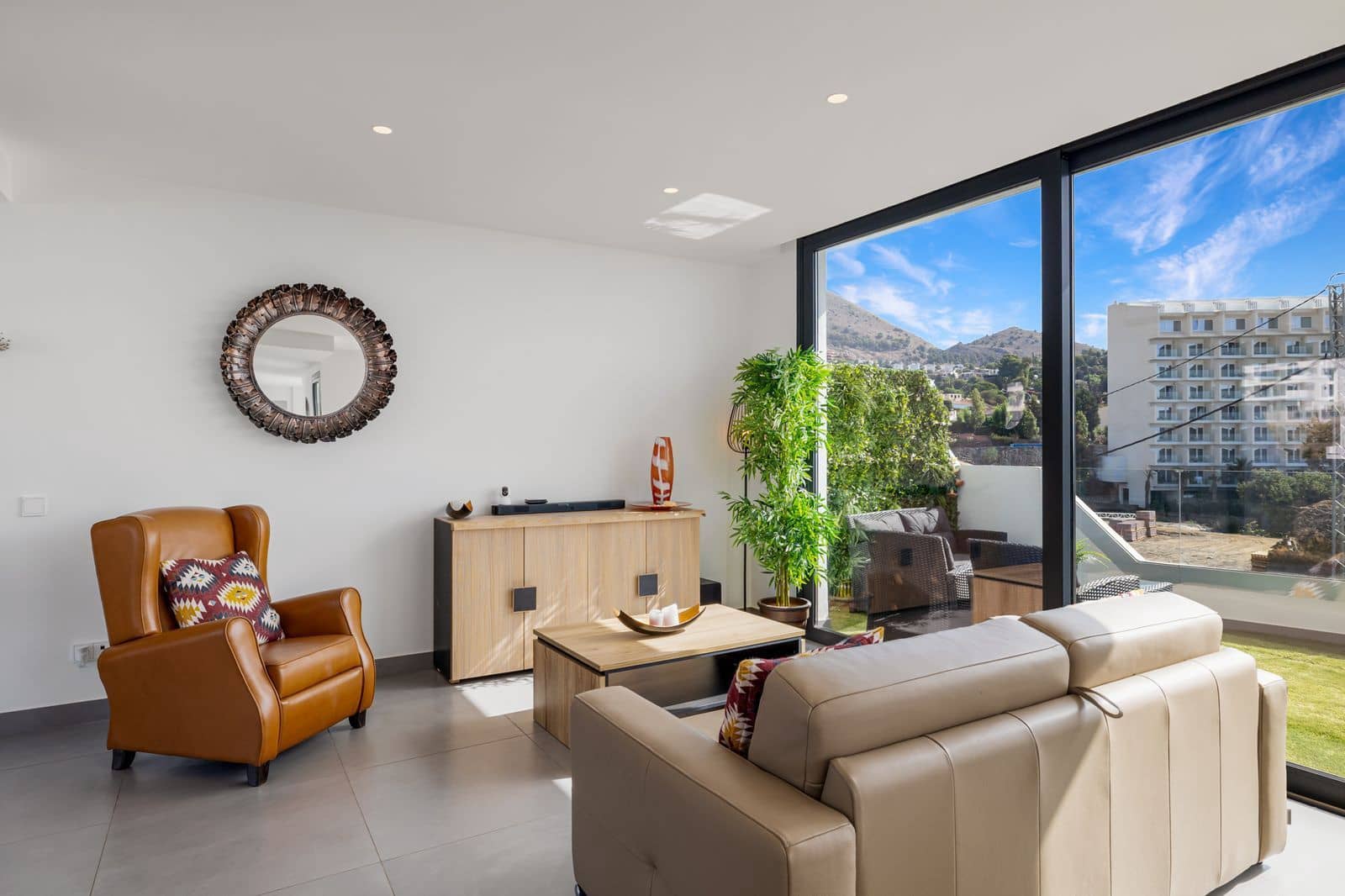 2 soveværelse Penthouse til salg i Fuengirola med swimmingpool garage - € 849.000 (Ref: 7200056)