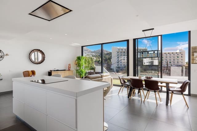 2 soverom Penthouse til salgs i Fuengirola med svømmebasseng garasje - € 849 000 (Ref: 7200056)