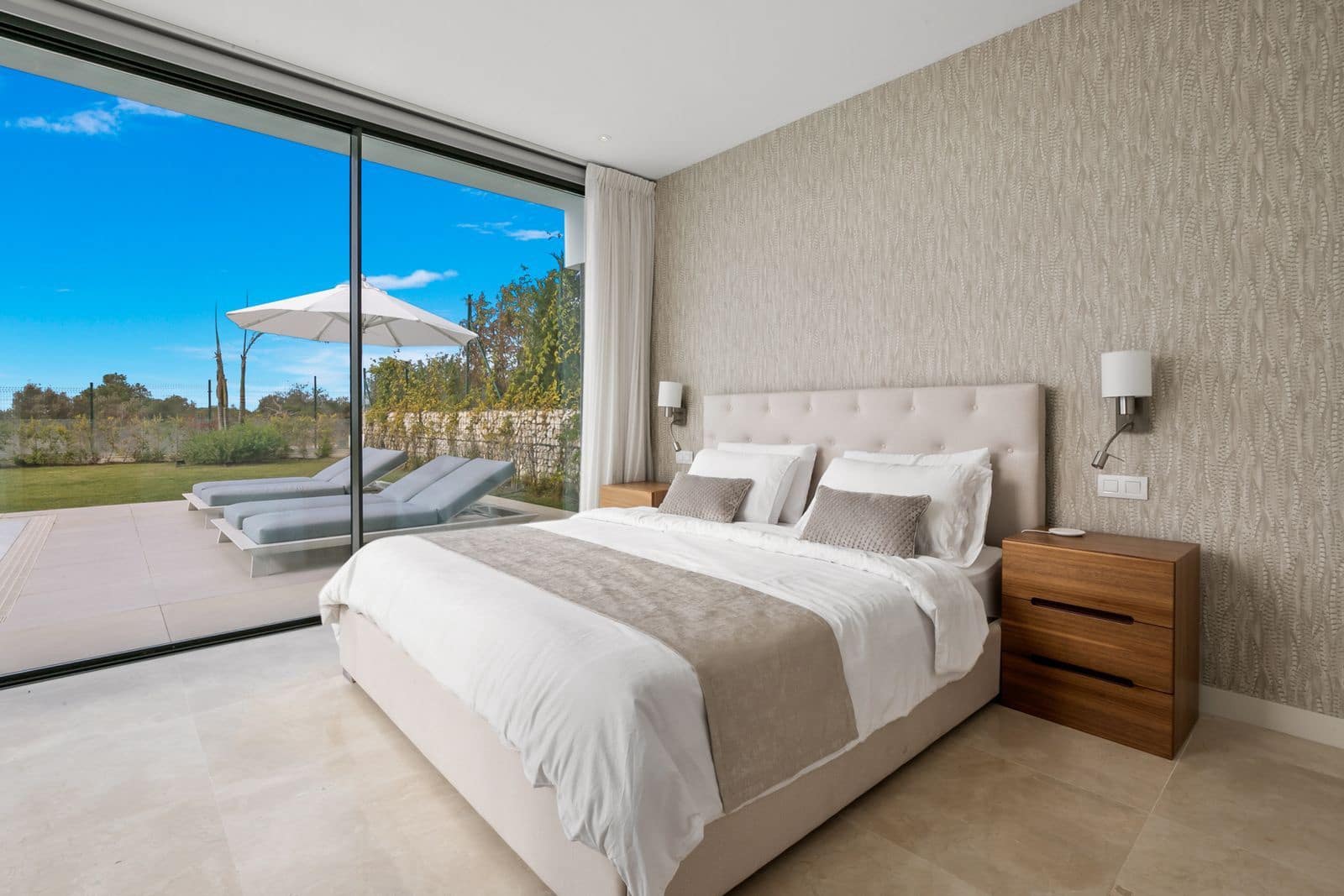 6 soveværelse Villa til salg i Calahonda med swimmingpool garage - € 1.990.000 (Ref: 7223788)