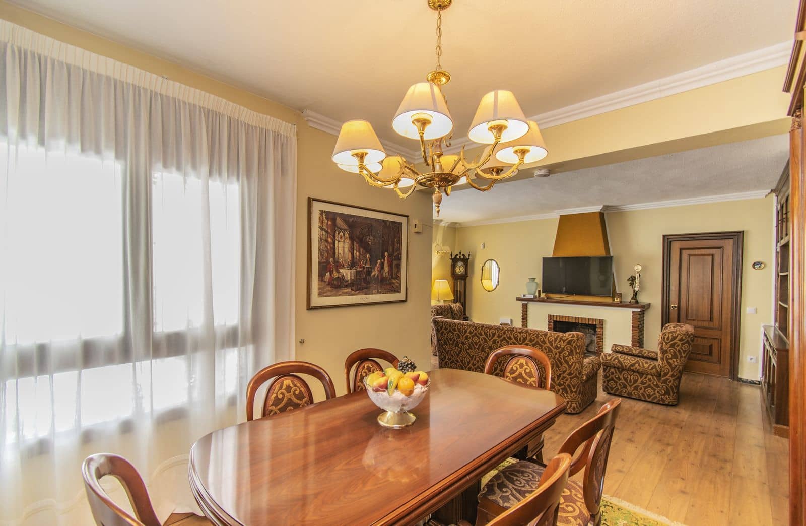 5 soverom Villa til salgs i Marbella med svømmebasseng garasje - € 1 065 000 (Ref: 7244072)