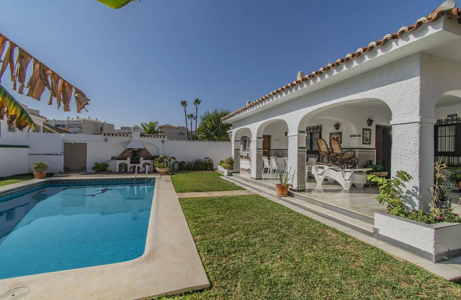 5 soverom Villa til salgs i Marbella med svømmebasseng garasje - € 1 065 000 (Ref: 7244072)