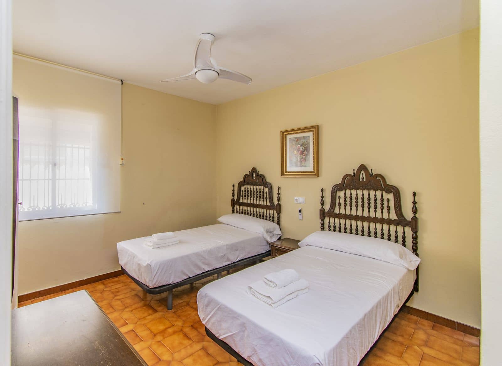 5 soverom Villa til salgs i Marbella med svømmebasseng garasje - € 1 065 000 (Ref: 7244072)