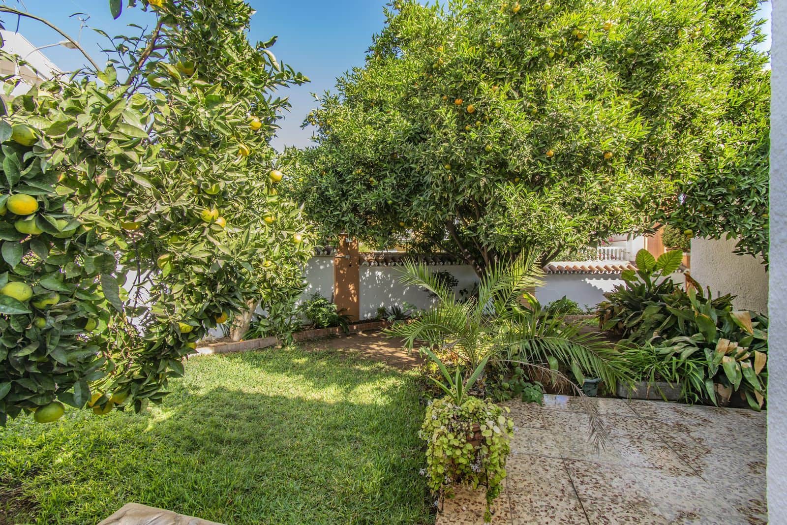 5 soverom Villa til salgs i Marbella med svømmebasseng garasje - € 1 065 000 (Ref: 7244072)