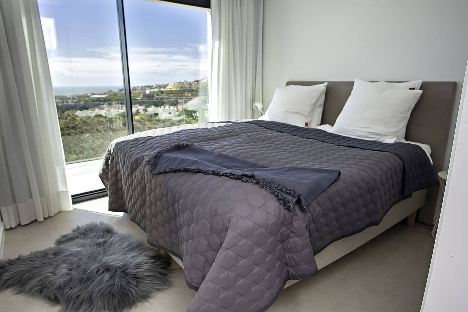 3 soveværelse Villa til salg i La Cala de Mijas med swimmingpool garage - € 1.395.000 (Ref: 7247158)