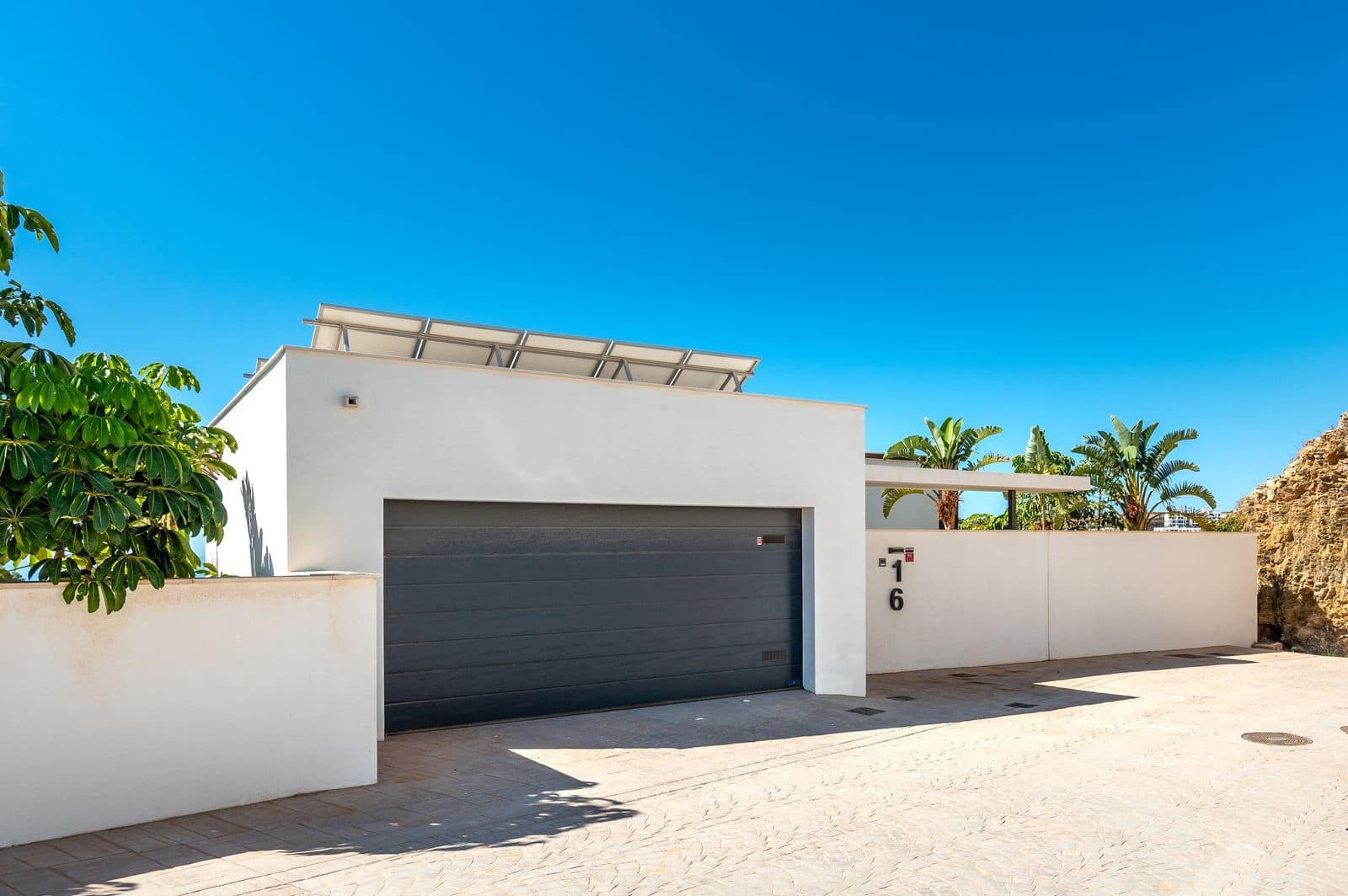 3 soveværelse Villa til salg i La Cala de Mijas med swimmingpool garage - € 1.395.000 (Ref: 7247158)