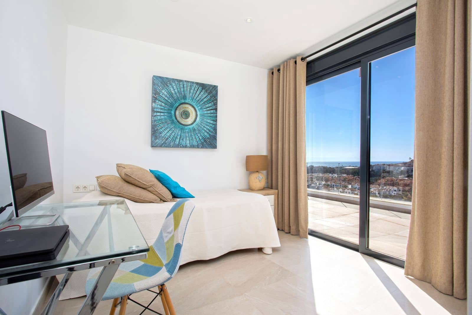 4 soveværelse Villa til salg i La Cala de Mijas med swimmingpool garage - € 1.450.000 (Ref: 7250431)