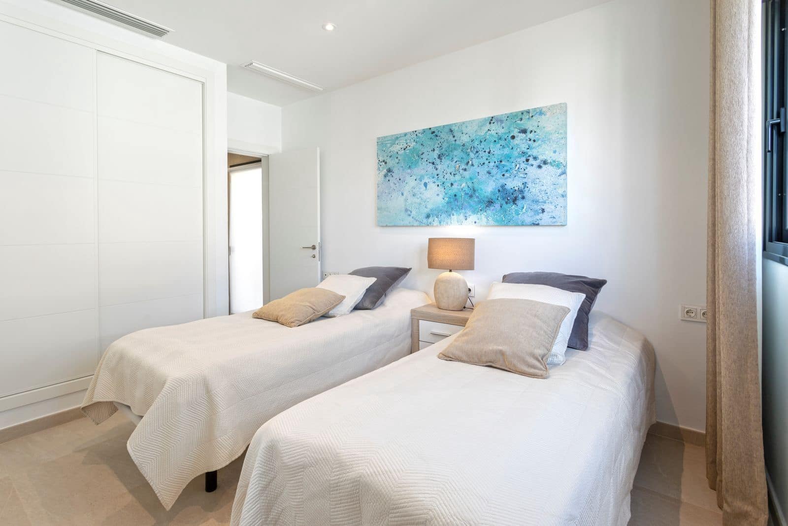 4 soveværelse Villa til salg i La Cala de Mijas med swimmingpool garage - € 1.450.000 (Ref: 7250431)