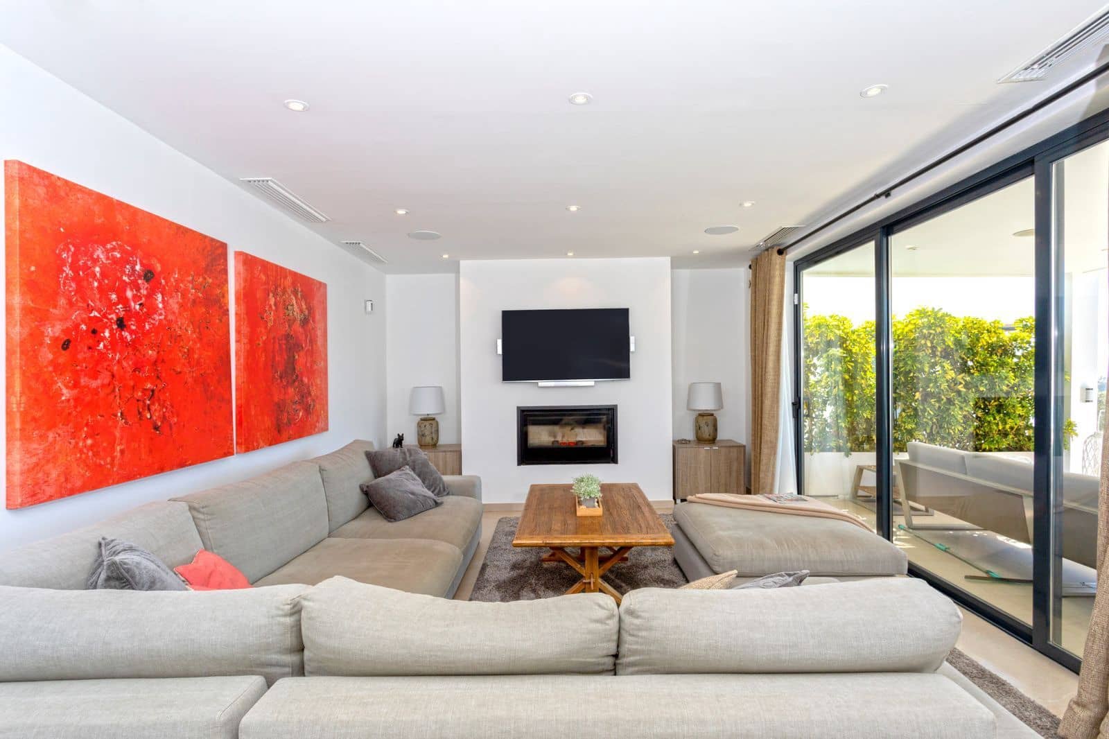 4 soveværelse Villa til salg i La Cala de Mijas med swimmingpool garage - € 1.450.000 (Ref: 7250431)