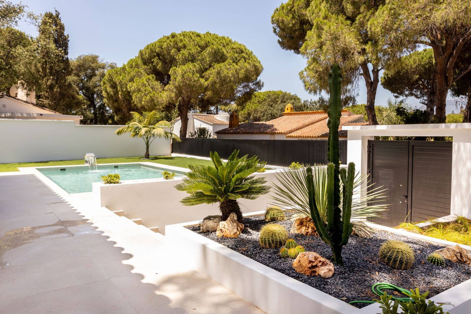 3 soveværelse Villa til salg i Elviria med swimmingpool garage - € 1.250.000 (Ref: 7253436)