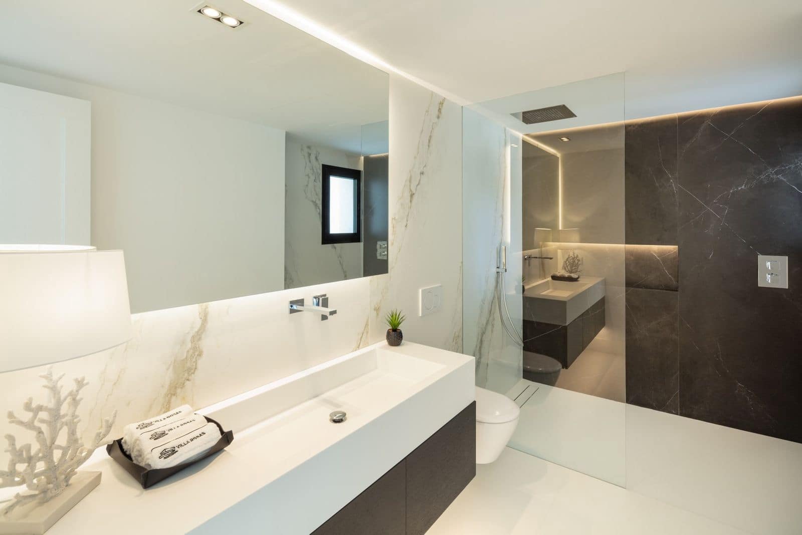 5 sypialnia Willa na sprzedaż w Nueva Andalucia z basenem garażem - 4 995 000 € (Ref: 7289982)