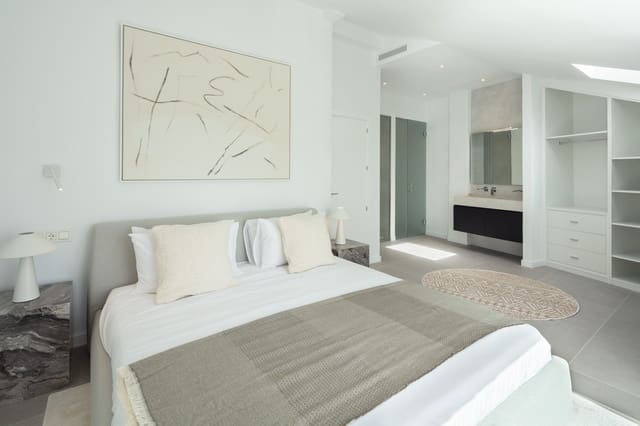 3 soverom Penthouse til salgs i Nueva Andalucia, Marbella med svømmebasseng garasje - € 890 000 (Ref: 7296272)