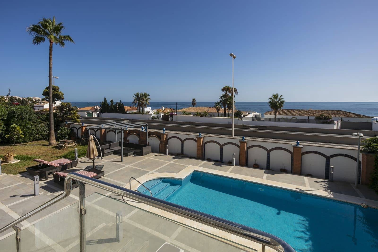 4 soveværelse Villa til salg i El Chaparral med swimmingpool garage - € 895.000 (Ref: 7299546)