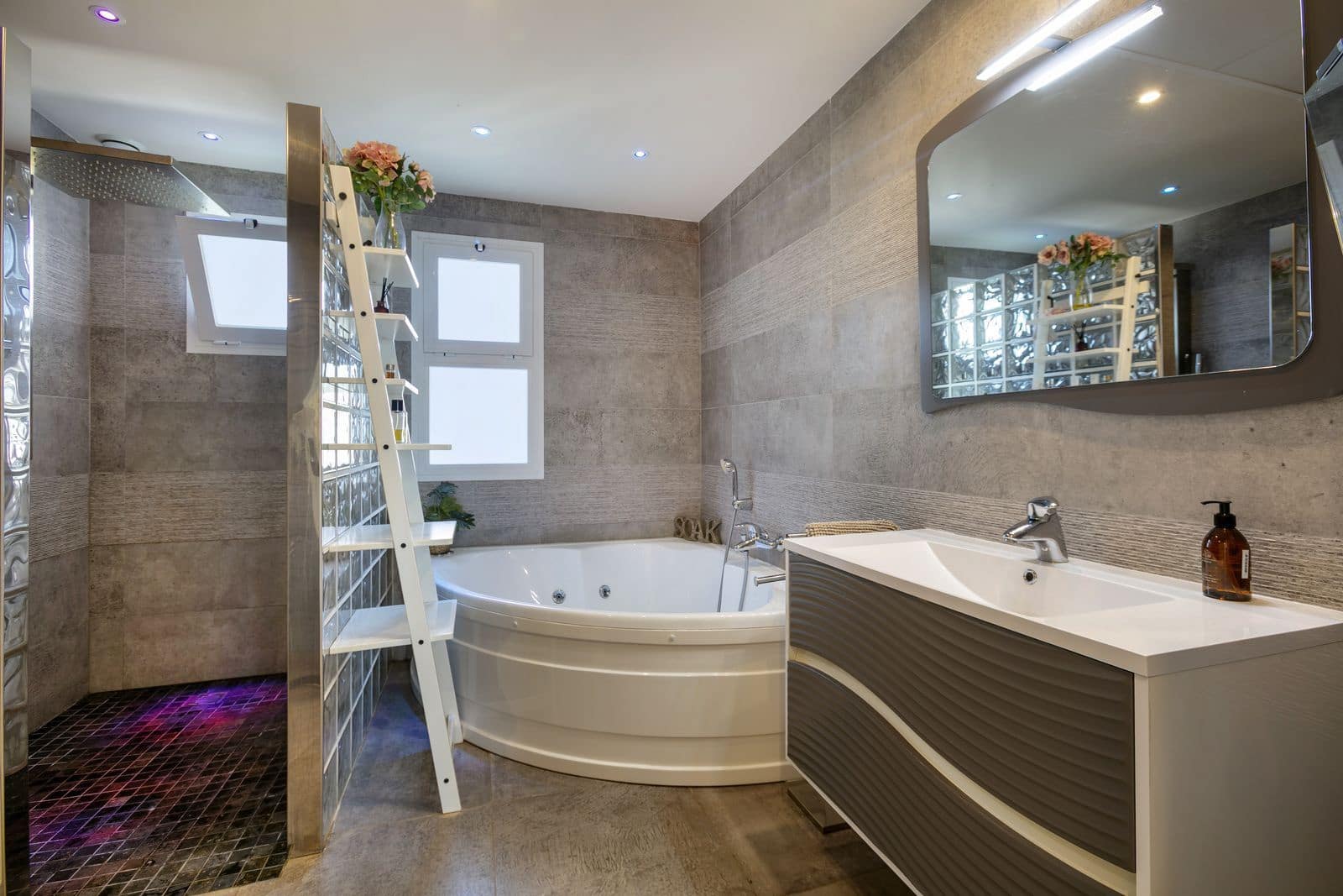 4 soveværelse Villa til salg i El Chaparral med swimmingpool garage - € 895.000 (Ref: 7299546)