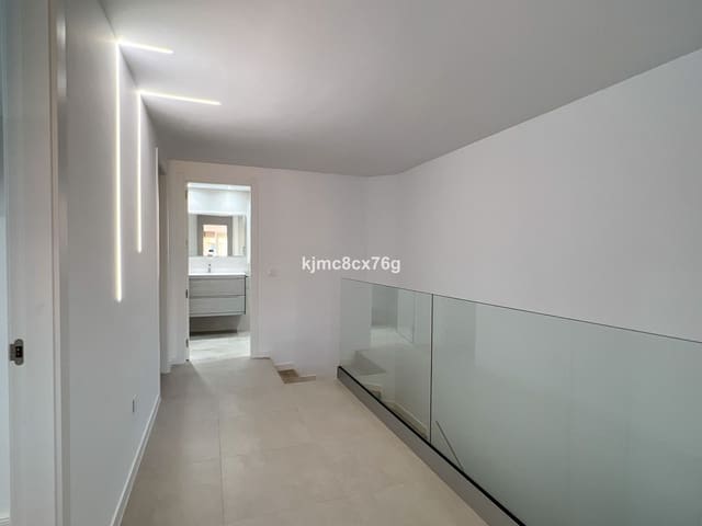 3 soverom Leilighet til salgs i Riviera del Sol, Mijas med svømmebasseng garasje - € 499 000 (Ref: 7362872)