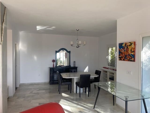 5 soverom Villa til salgs i Calahonda, Mijas med svømmebasseng garasje - € 749 000 (Ref: 7364611)