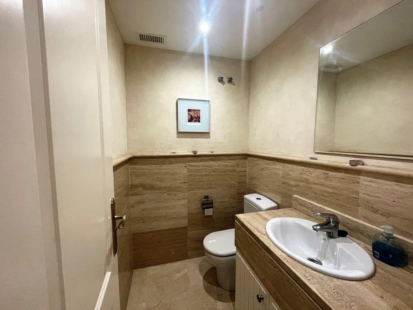 4 quarto Casa em Banda para venda em La Atalaya com piscina garagem - 565 000 € (Ref: 7383097)