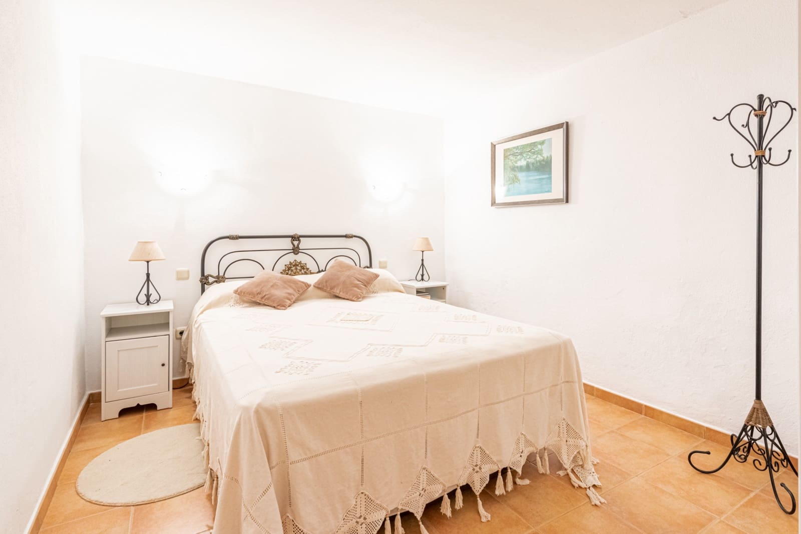 3 soverom Villa til salgs i Nueva Andalucia med svømmebasseng garasje - € 745 000 (Ref: 7394000)