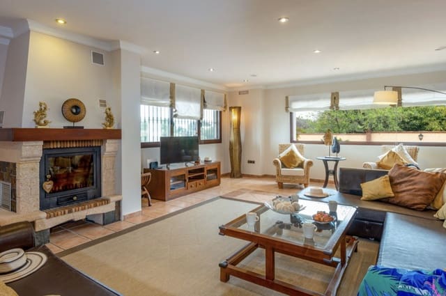 5 soveværelse Villa til salg i Mijas med swimmingpool garage - € 1.200.000 (Ref: 7414164)