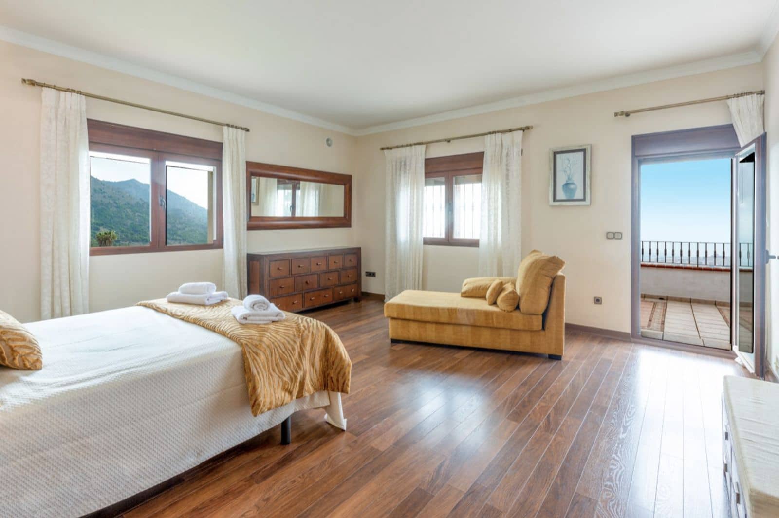 5 soveværelse Villa til salg i Mijas med swimmingpool garage - € 1.200.000 (Ref: 7414164)