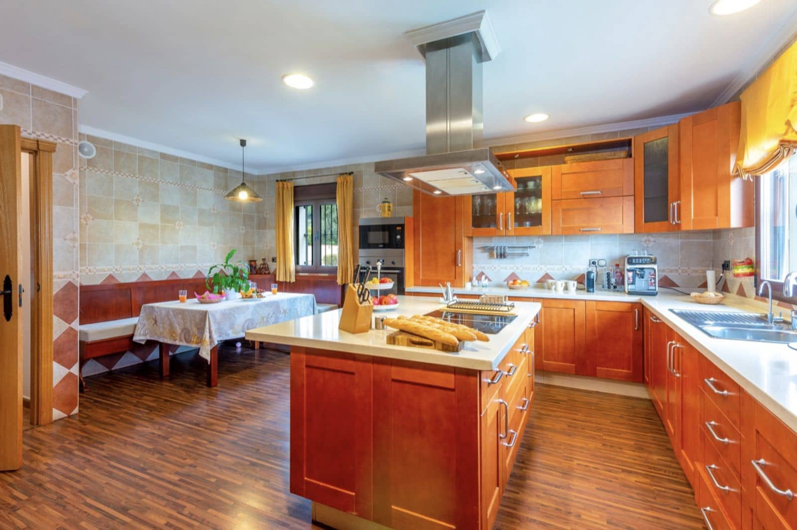 5 soveværelse Villa til salg i Mijas med swimmingpool garage - € 1.200.000 (Ref: 7414164)