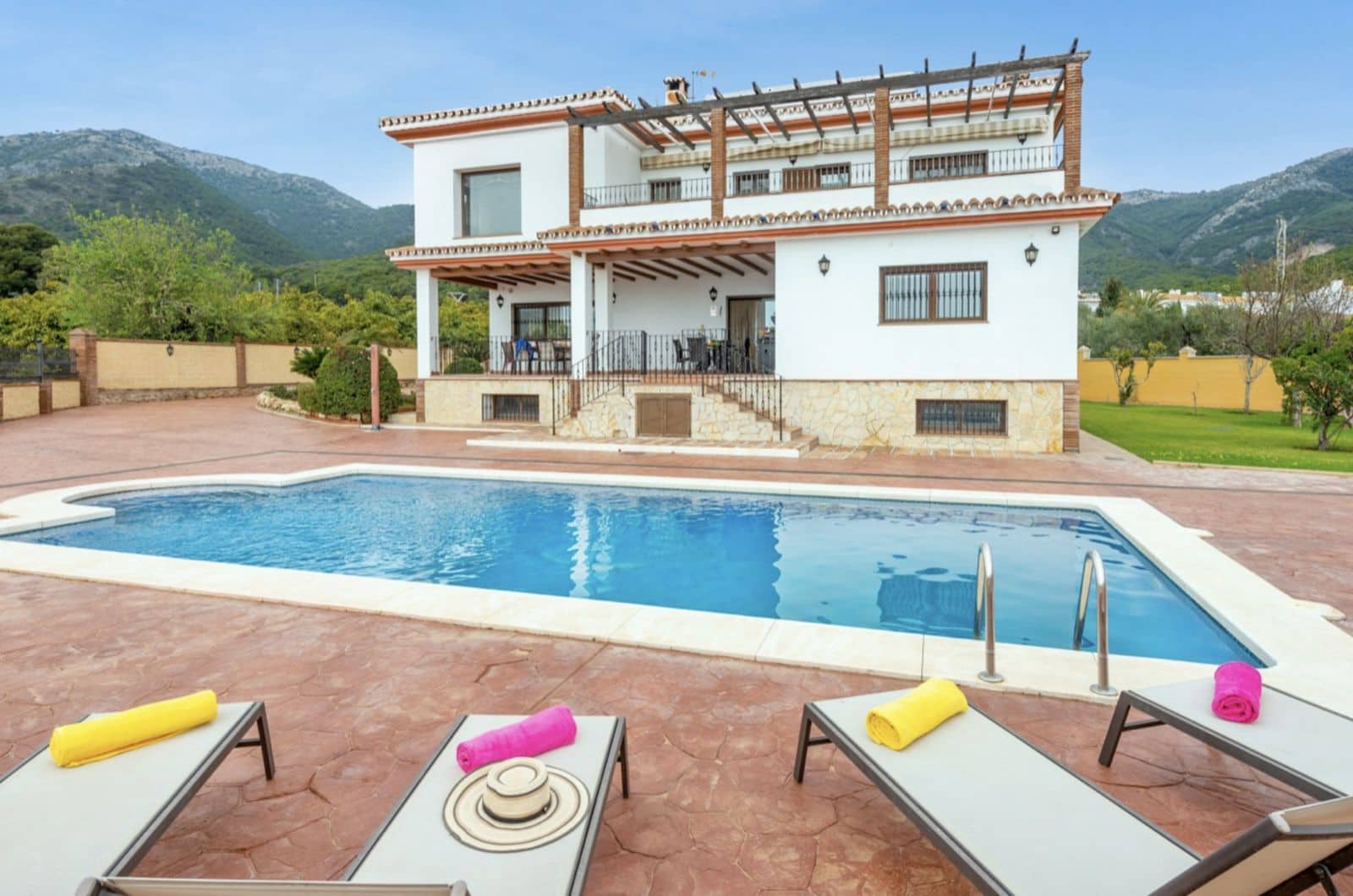 5 soveværelse Villa til salg i Mijas med swimmingpool garage - € 1.200.000 (Ref: 7414164)