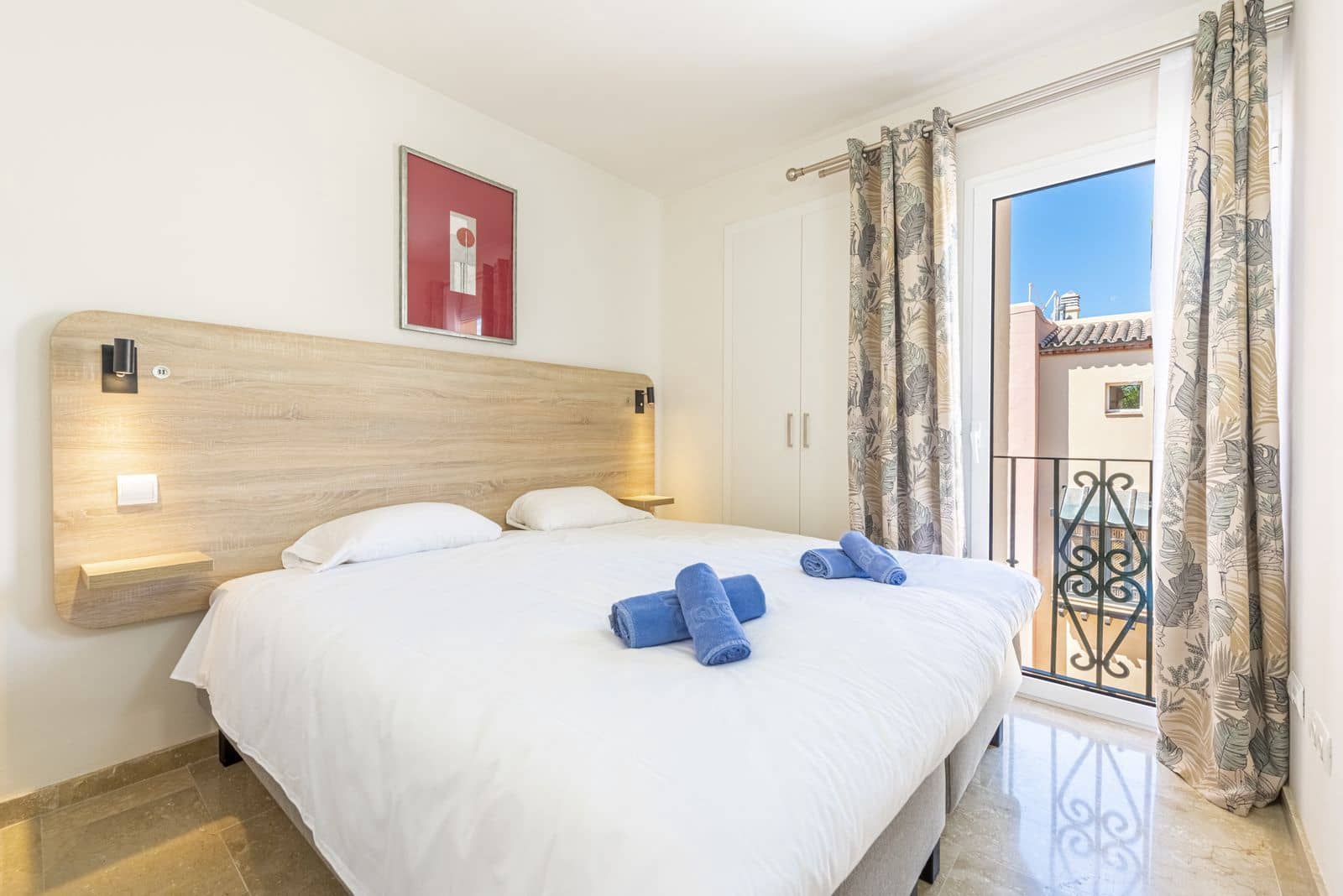 4 quarto Casa em Banda para venda em Nueva Andalucia com piscina garagem - 575 000 € (Ref: 7424738)