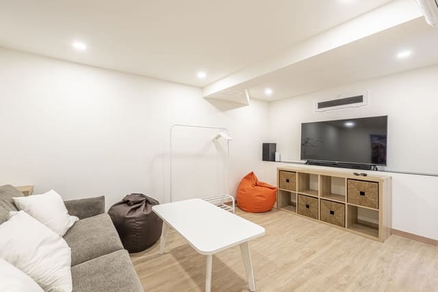 4 chambre Maison de Ville à vendre à Nueva Andalucia, Marbella avec piscine garage - 575 000 € (Ref: 7424738)