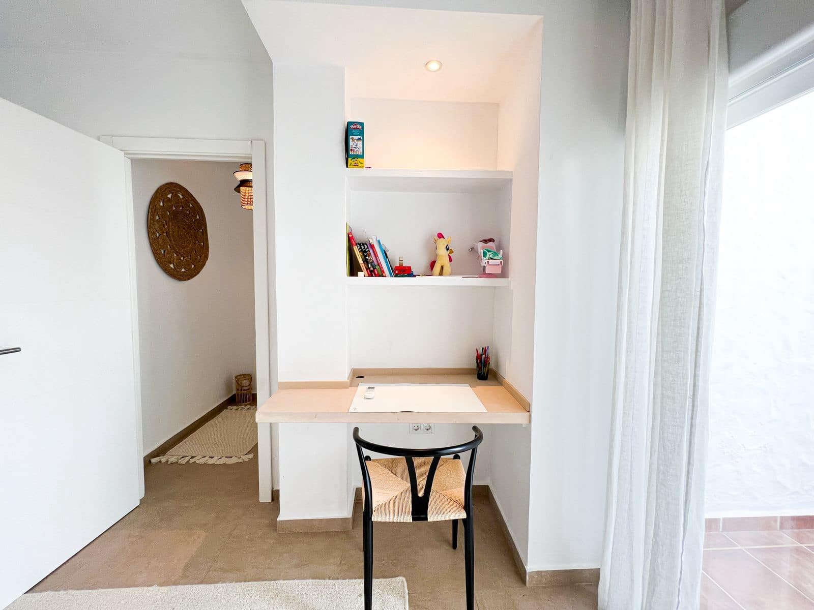 2 slaapkamer Huis te koop in Nueva Andalucia met zwembad garage - € 545.000 (Ref: 7431338)