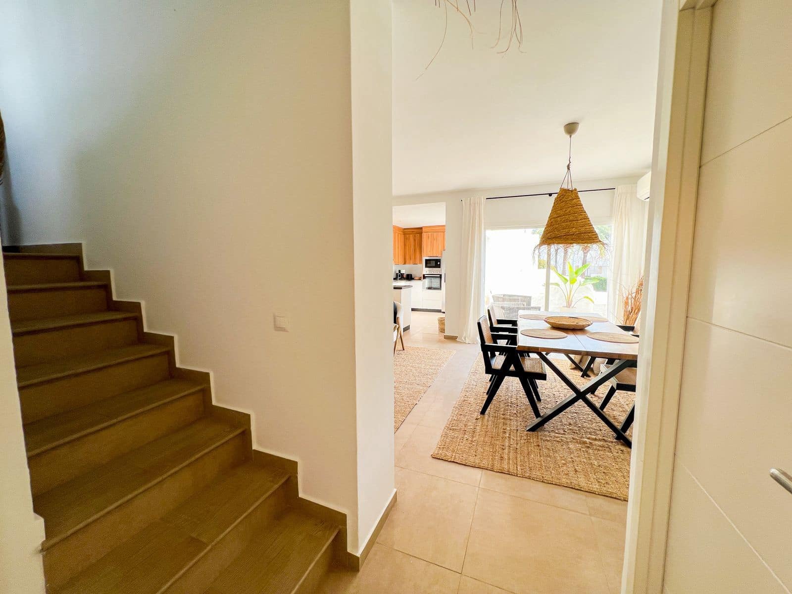 2 slaapkamer Huis te koop in Nueva Andalucia met zwembad garage - € 545.000 (Ref: 7431338)