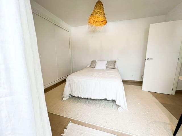 2 soverom Hus til salgs i Nueva Andalucia, Marbella med svømmebasseng garasje - € 545 000 (Ref: 7431338)