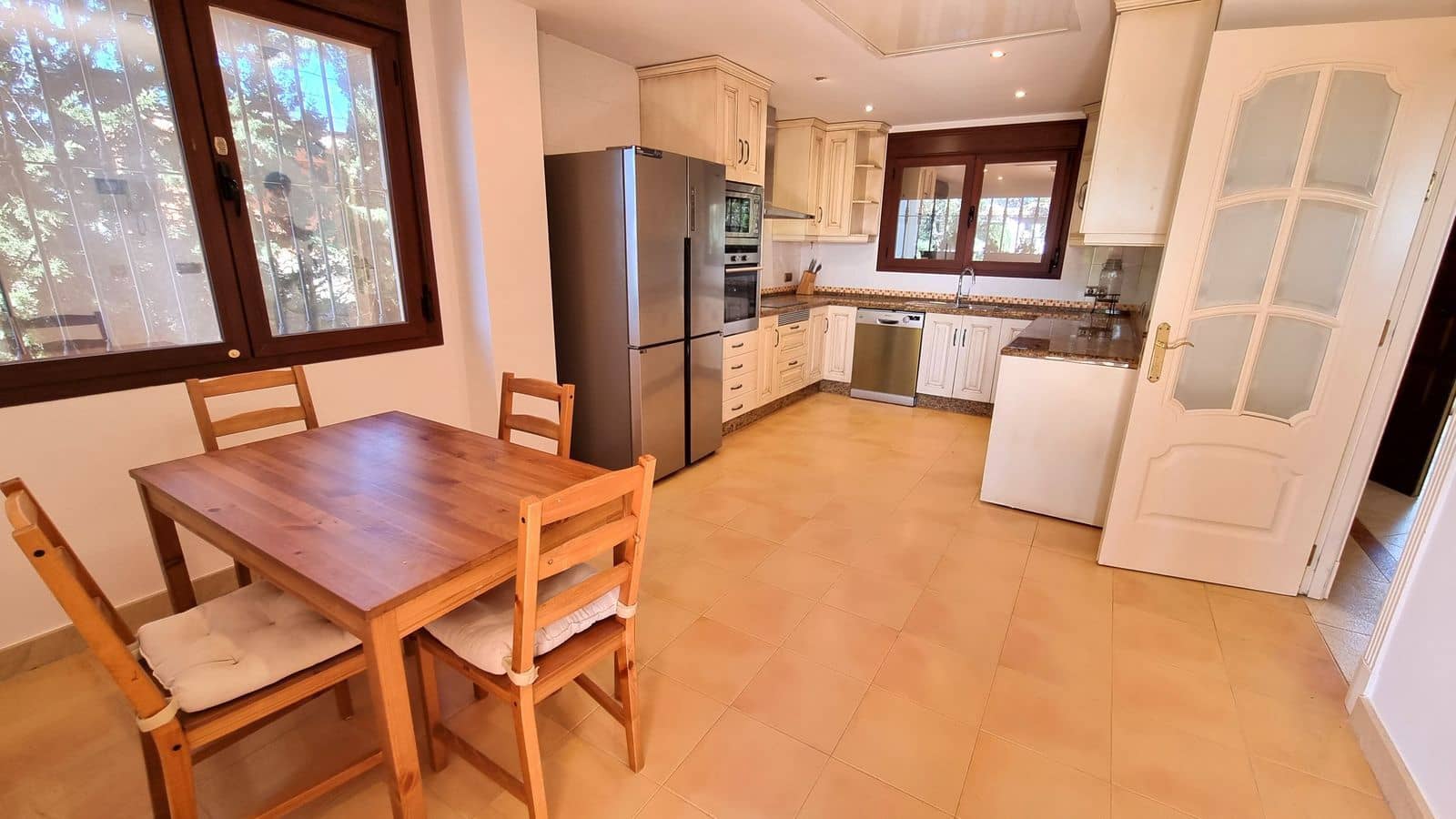 4 soveværelse Villa til salg i Las Chapas med swimmingpool garage - € 1.530.000 (Ref: 7478416)