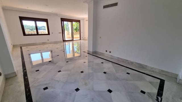 4 camera da letto Villa in vendita in Las Chapas, Marbella con piscina garage - 1.530.000 € (Rif: 7478416)