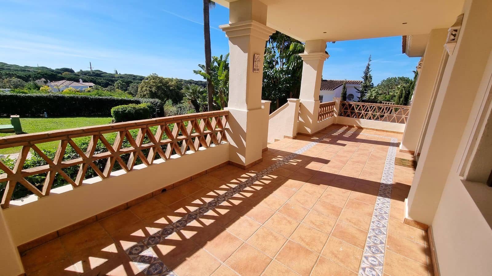 4 soveværelse Villa til salg i Las Chapas med swimmingpool garage - € 1.530.000 (Ref: 7478416)